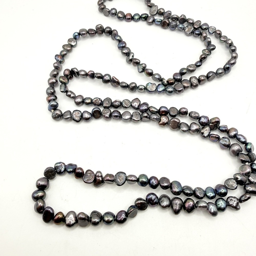 Freshwater Pearl Long Necklace in Iridescent Black